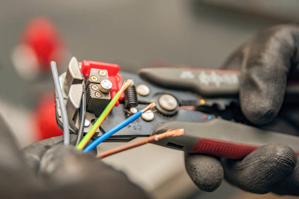 Best Circuit Breaker Repair  in University City, MO
