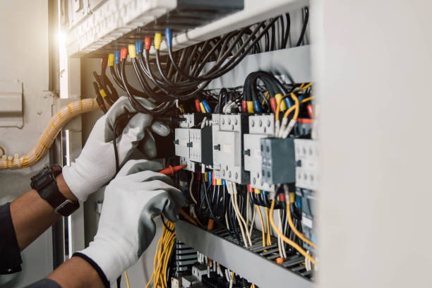 Best Emergency Electrical Repair  in University City, MO